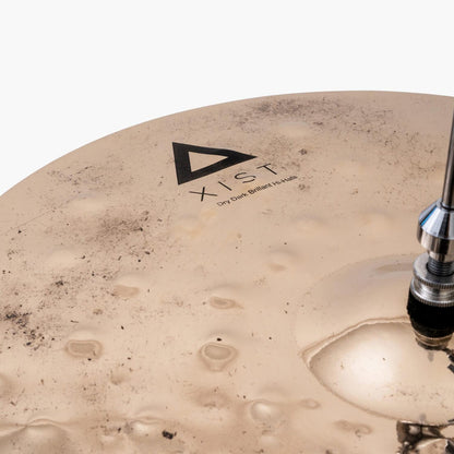 Platillos Hi-hats de 15” Agop XIST Dry Dark Brilliant XDDBH15 ISTANBUL